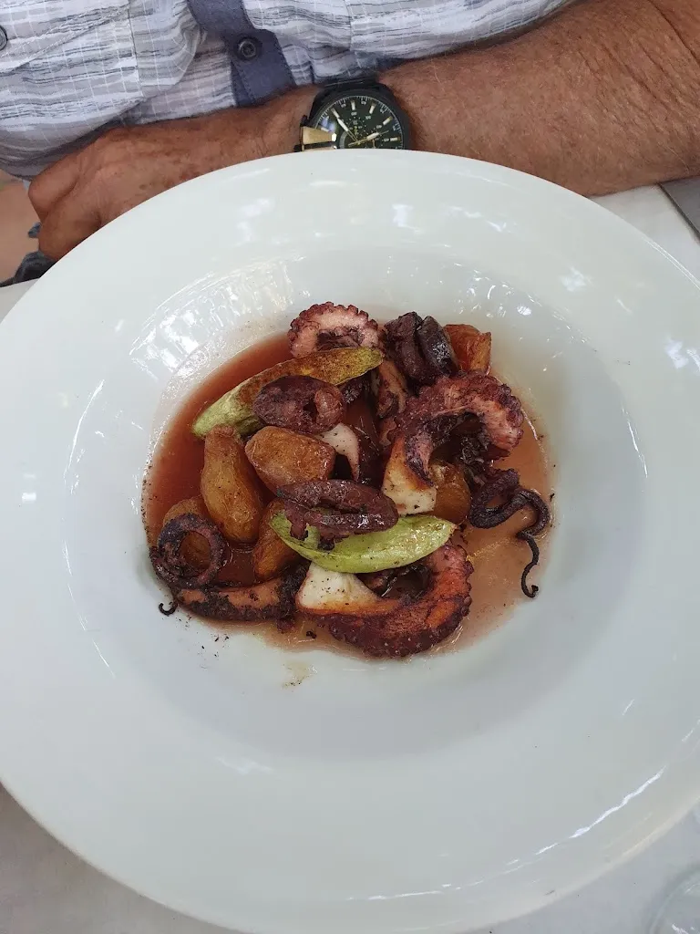 Menu_Restaurant - Le Clos des Arômes_Cassis_image_9