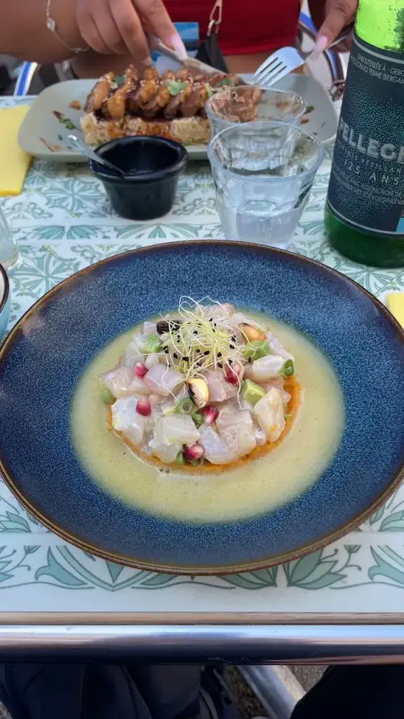 Chez Poulette a Cassis_Cassis_slider_image_2