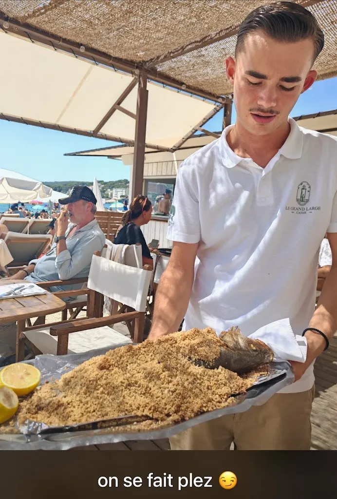 Maria Salazar_Le Grand Large_Cassis_review