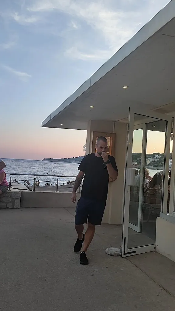 Le Grand Large_Cassis_slider_image_2