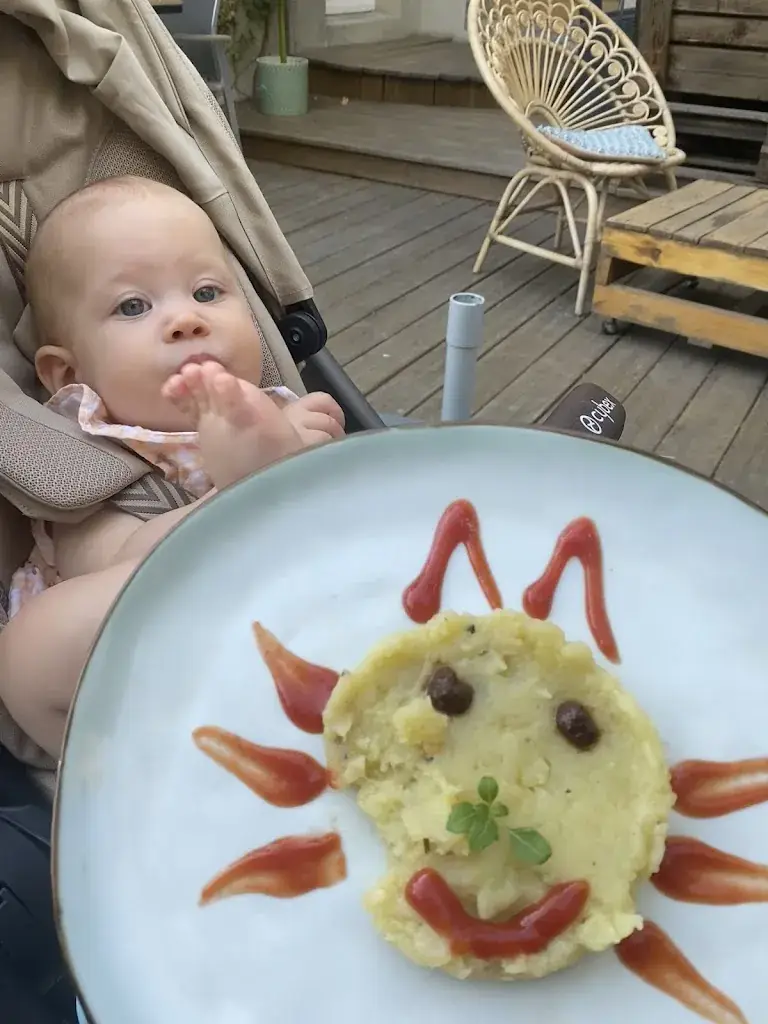 Coraline Renard_Caum’on_Caumont-sur-Durance_review