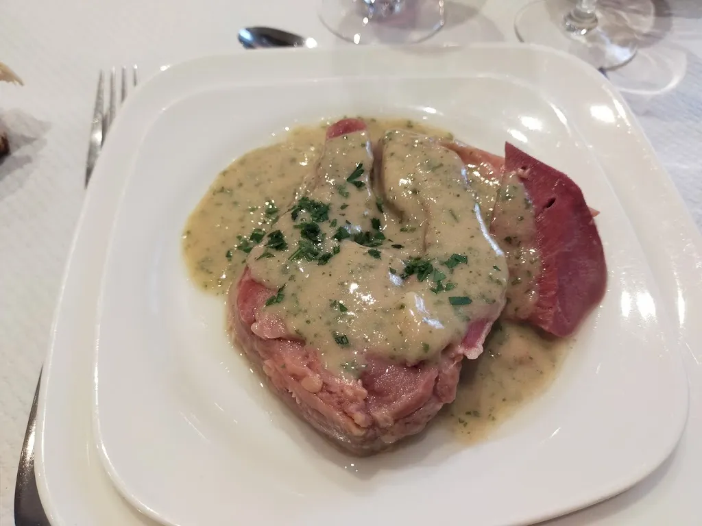 PASCAL DEVILLE_La Credogne_Paslières_review