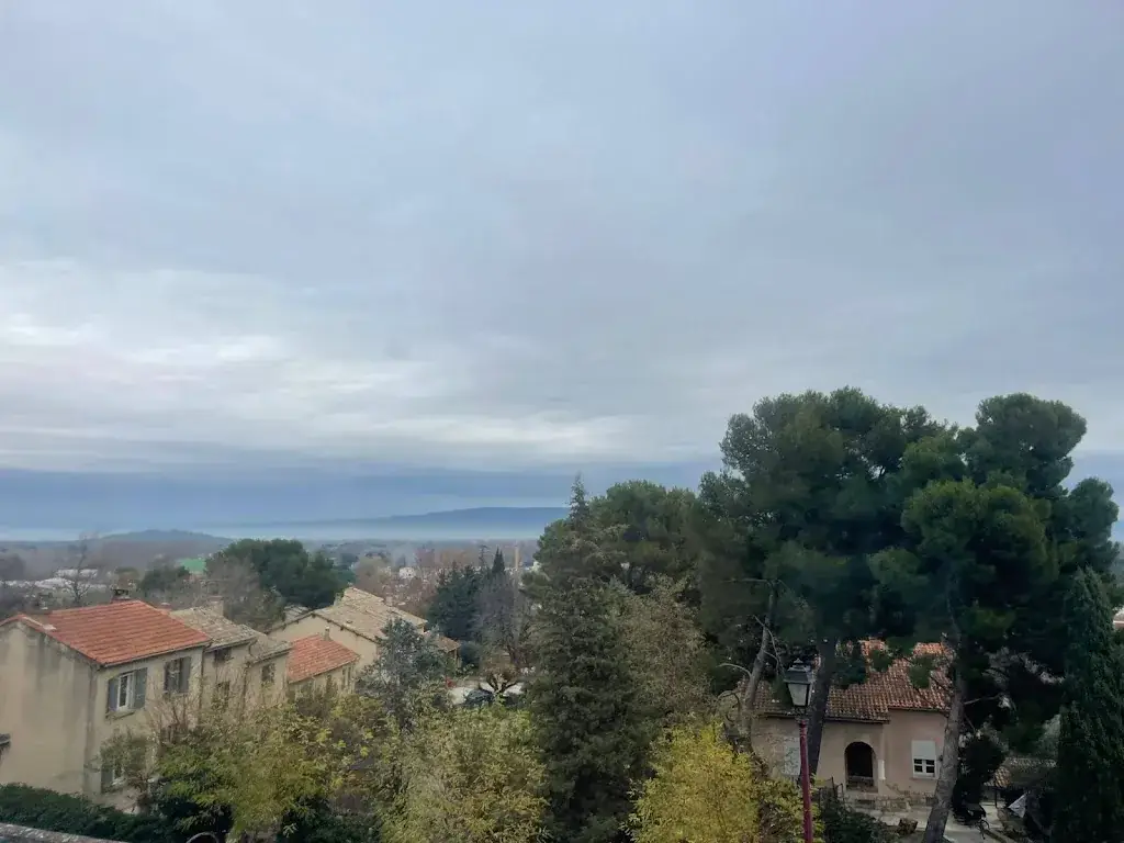 Lior Carmi_La Maison de Celou_Châteauneuf-de-Gadagne_review