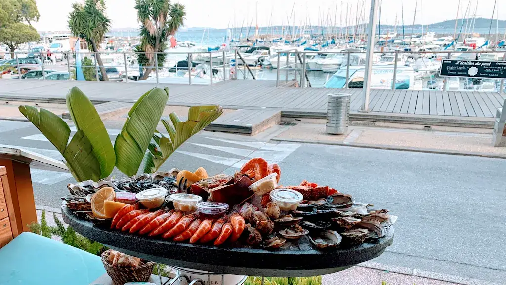 Le Flamingo - L'Ecailler Du Port_Carqueiranne_slider_image_3