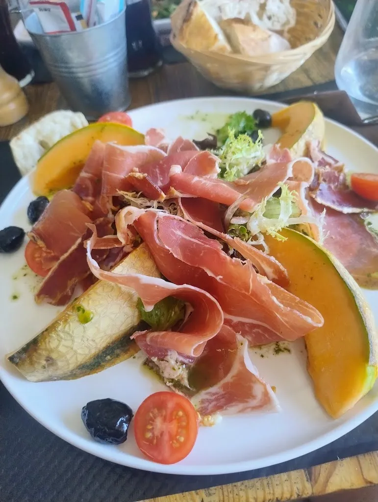 aurelie c_Le Cabrol_Carqueiranne_avis