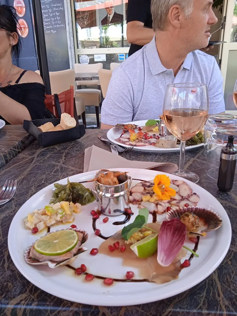 Menü_Côté Place_Carqueiranne_Bild_5