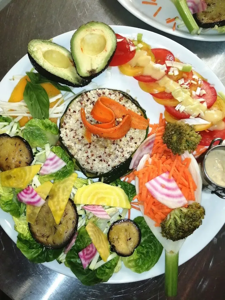 Côté Place_Carqueiranne_slider_image_2