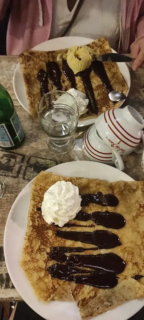 Cécile Le Corre_Tata Suzette Carqueiranne_Carqueiranne_review