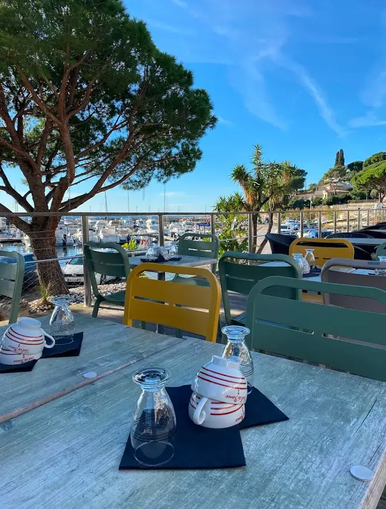 Tata Suzette Carqueiranne_Carqueiranne_slider_image_3