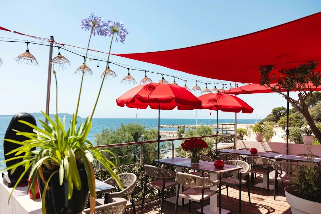 Rouge restaurante en Carqueiranne