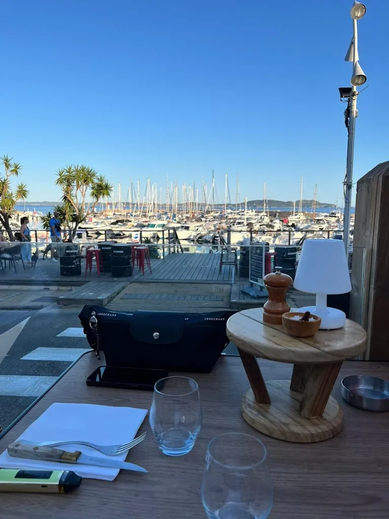 Sebastien Desaint_Boucherie, traiteur & restaurant Salettes_Carqueiranne_review