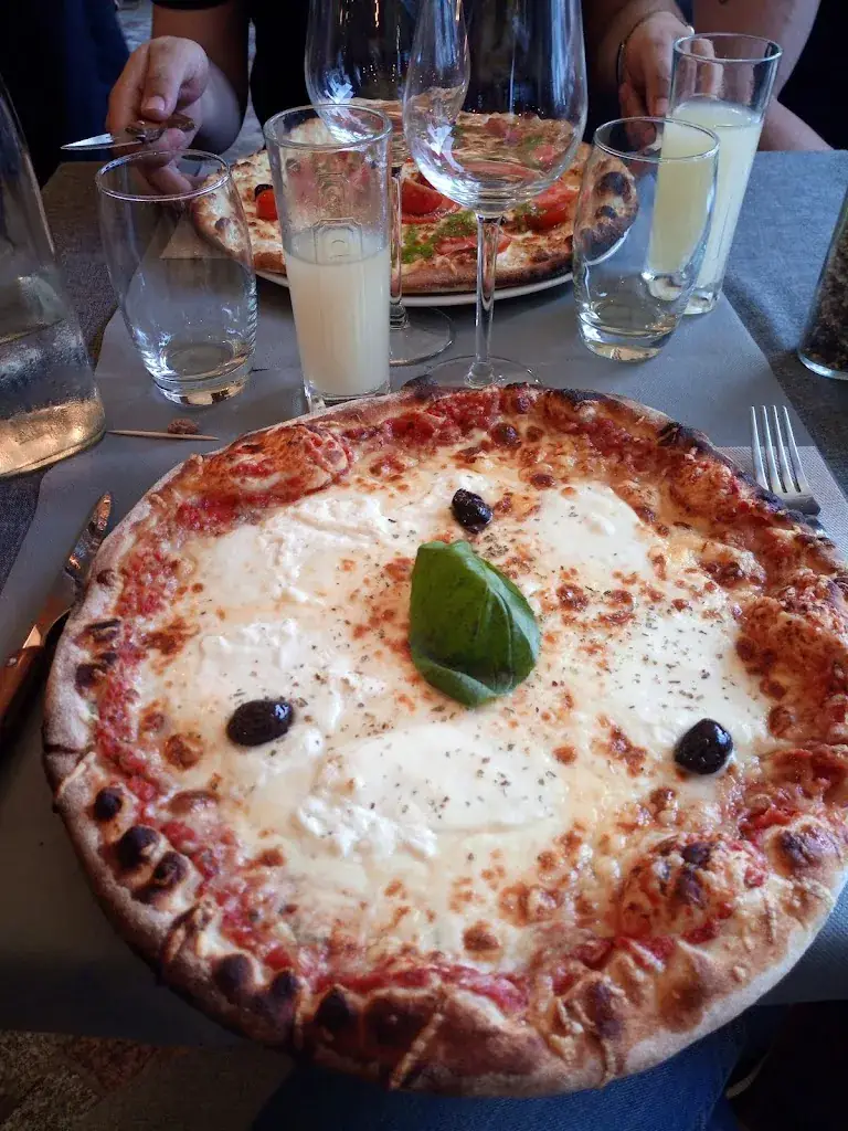 Simonas Keliotis_Les Rôtisseurs de la Côte_Cavalaire-sur-Mer_review