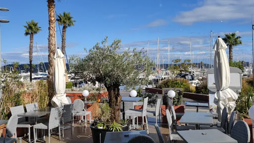 Dolce mare restaurant à Cavalaire-sur-Mer