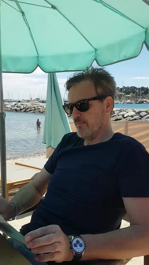 Tamaris Beach_Cavalaire-sur-Mer_slider_image_2