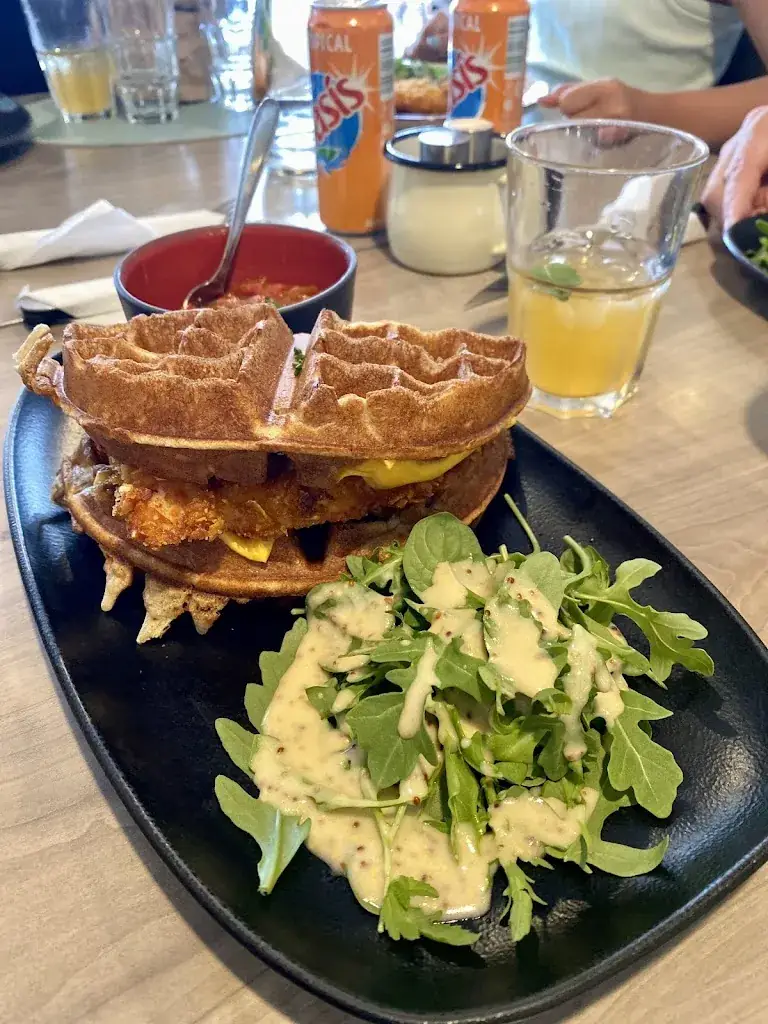 S. Monaco_Edina_Cavalaire-sur-Mer_Bewertung