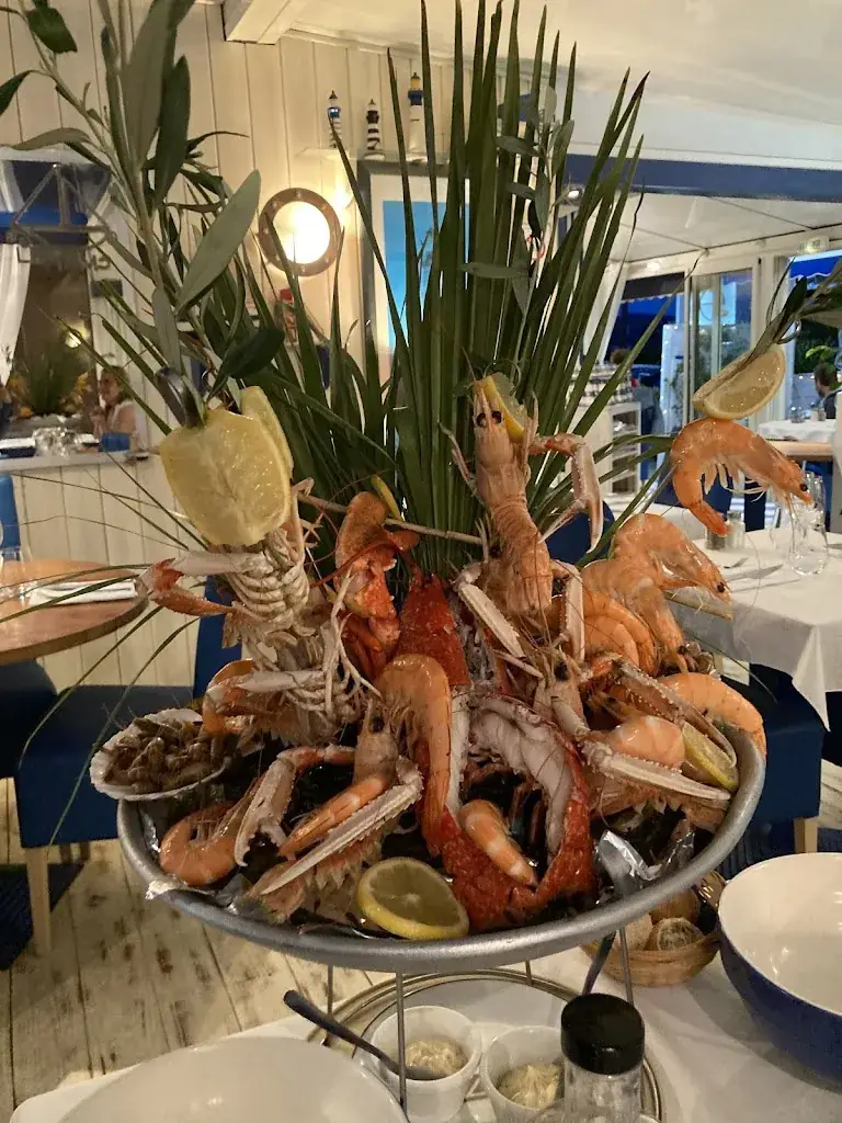 Gustavo Santos_Le Yams_Cavalaire-sur-Mer_review