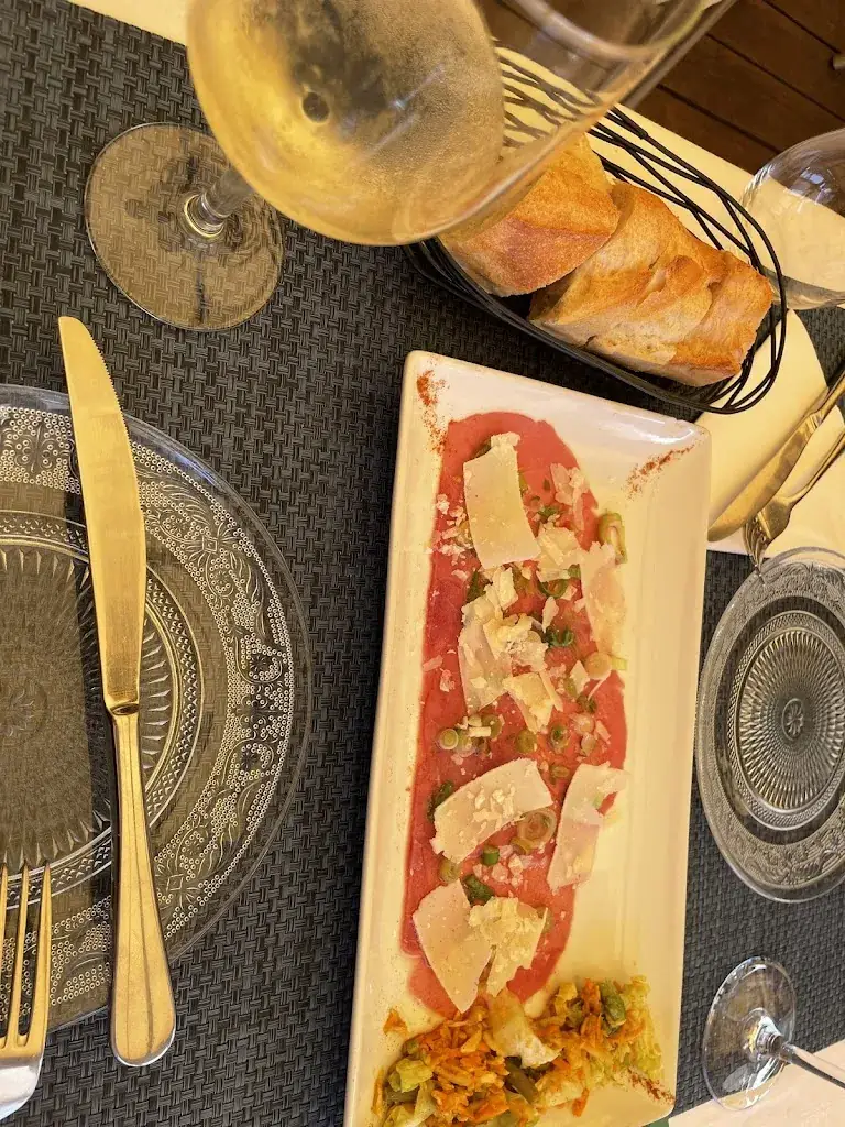 Yipeng Zhang_LC RESTAURANT_Cavalaire-sur-Mer_Bewertung