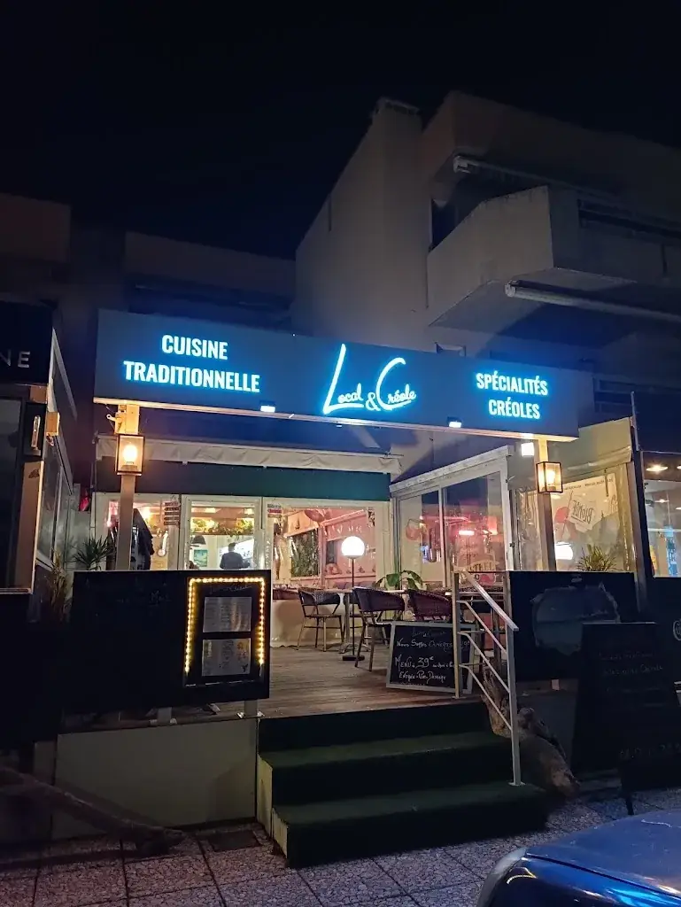 LC RESTAURANT_Cavalaire-sur-Mer_slider_image_1