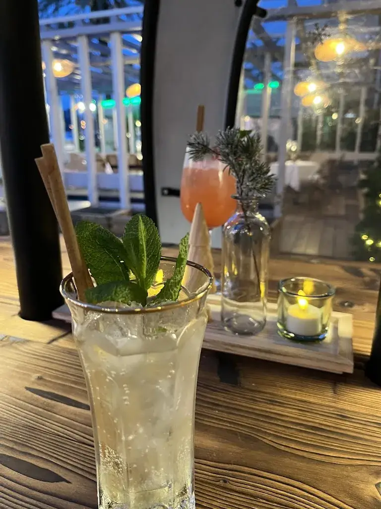 karen sagaspe_Alpage à la Plage_Cavalaire-sur-Mer_review