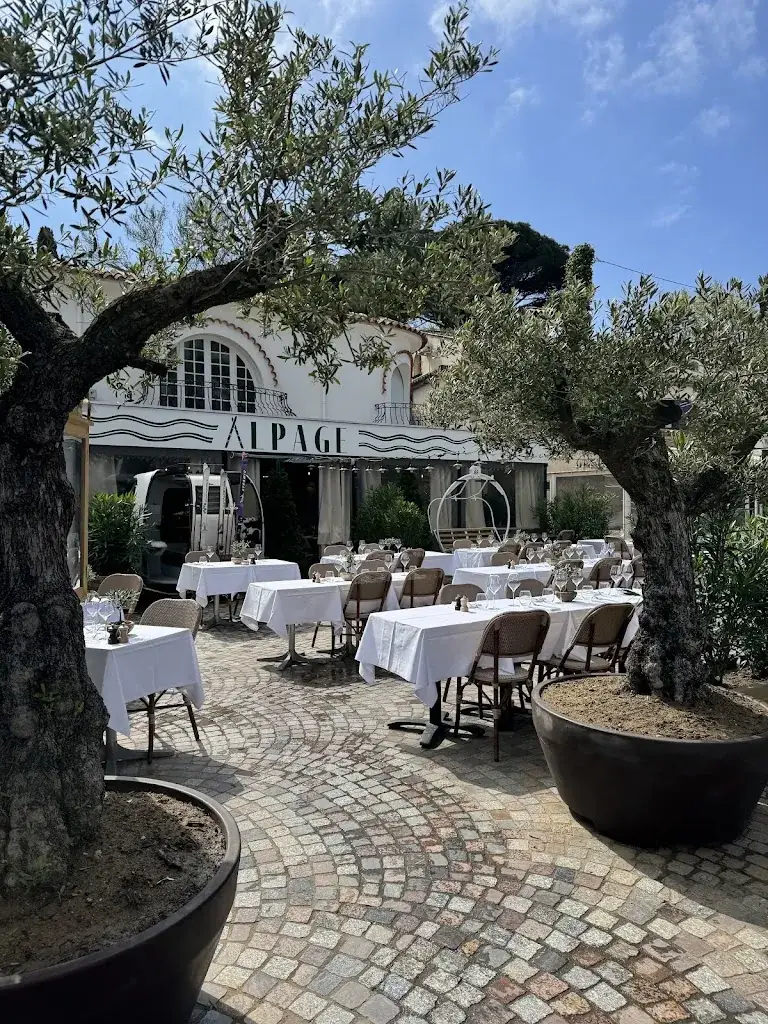 Alpage à la Plage restaurante en Cavalaire-sur-Mer