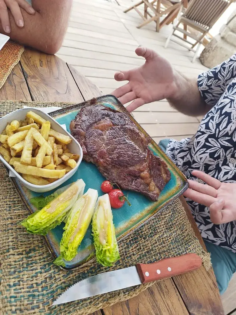 Menu_Boho beach Cavalaire_Cavalaire-sur-Mer_image_9