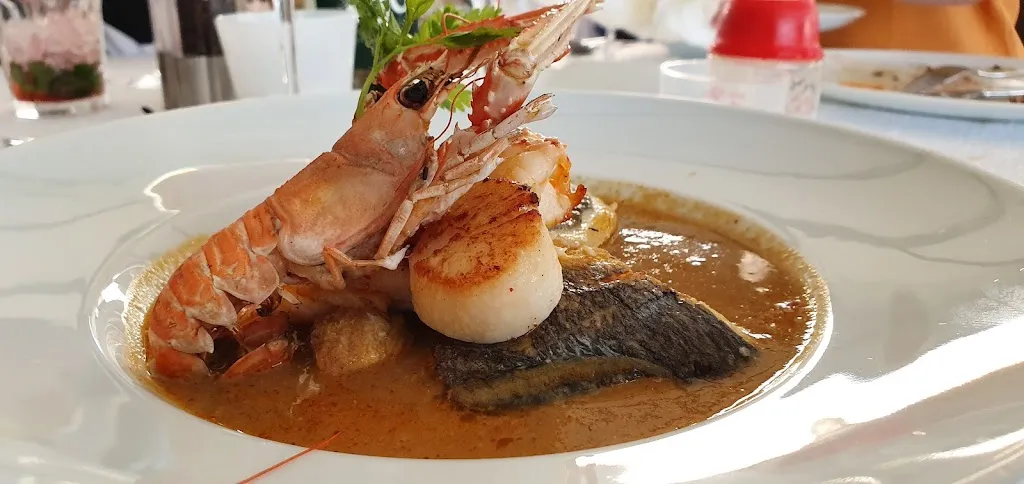 Emerald_Cavalaire-sur-Mer_slider_image_2