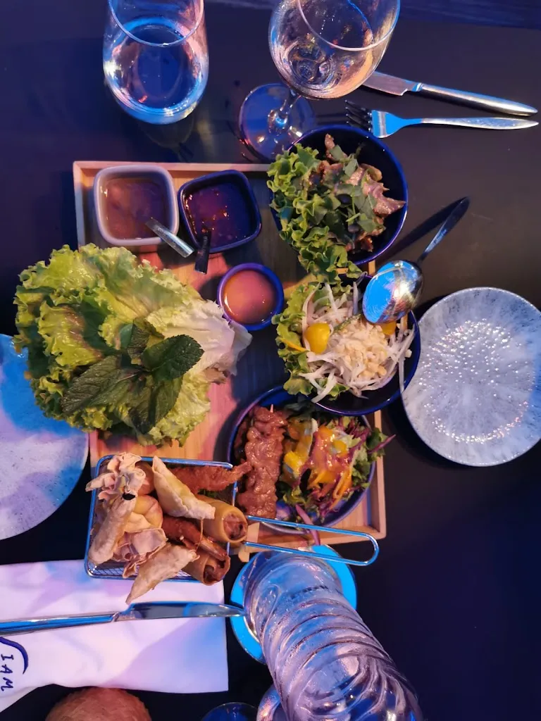 Marc Whibley_Siam Cavalaire_Cavalaire-sur-Mer_review