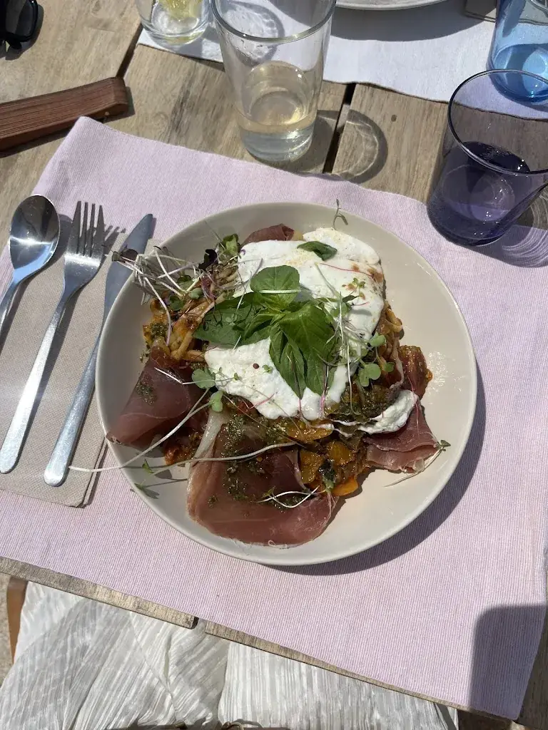 Hallot Mathylda_La Maison des Saveurs_Cavalaire-sur-Mer_review