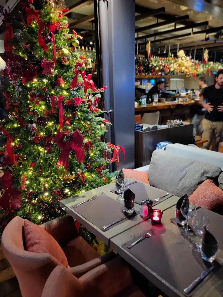 Fabrizio_La Rhum Caffée_Cavalaire-sur-Mer_recensione