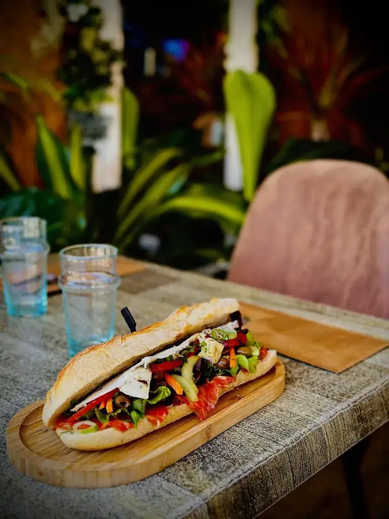 Le Dodo_Cavalaire-sur-Mer_slider_image_3