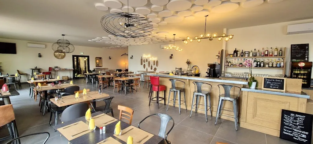 La Guinguette du Canal Châteauneuf de Gadagne ristorante a Châteauneuf-de-Gadagne