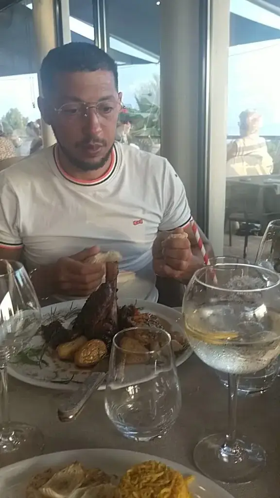 Ferme-Auberge la Baie des Anges_Ciotat_slider_image_2