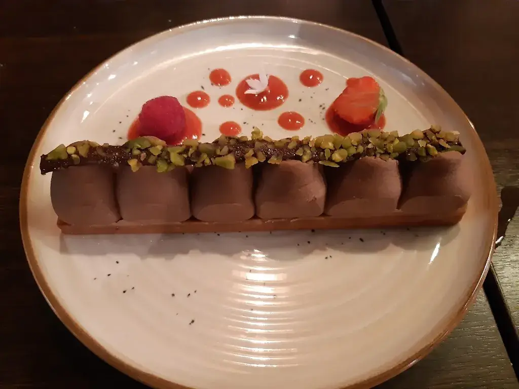 O HB_Les Piapia Restaurant_Ciotat_review