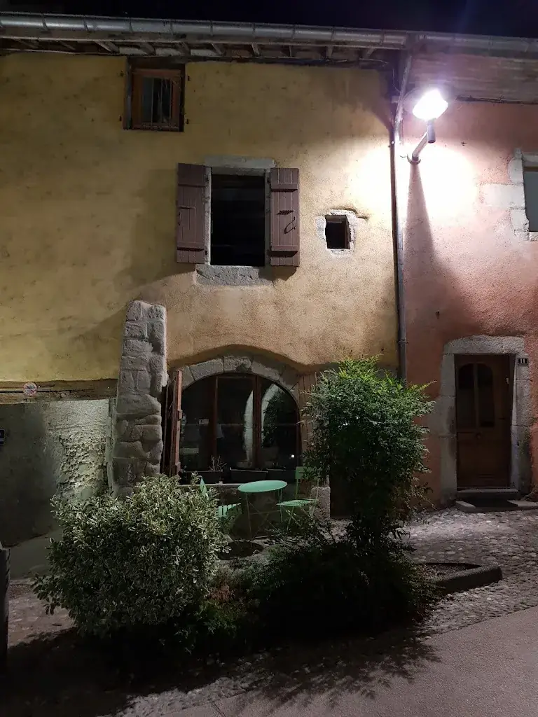 françoise Tiesler_L'Arcadie_Alby-sur-Chéran_review