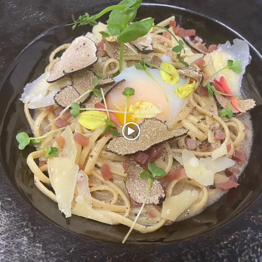 BISTROT LOUGOLIN_Grasse_slider_image_2