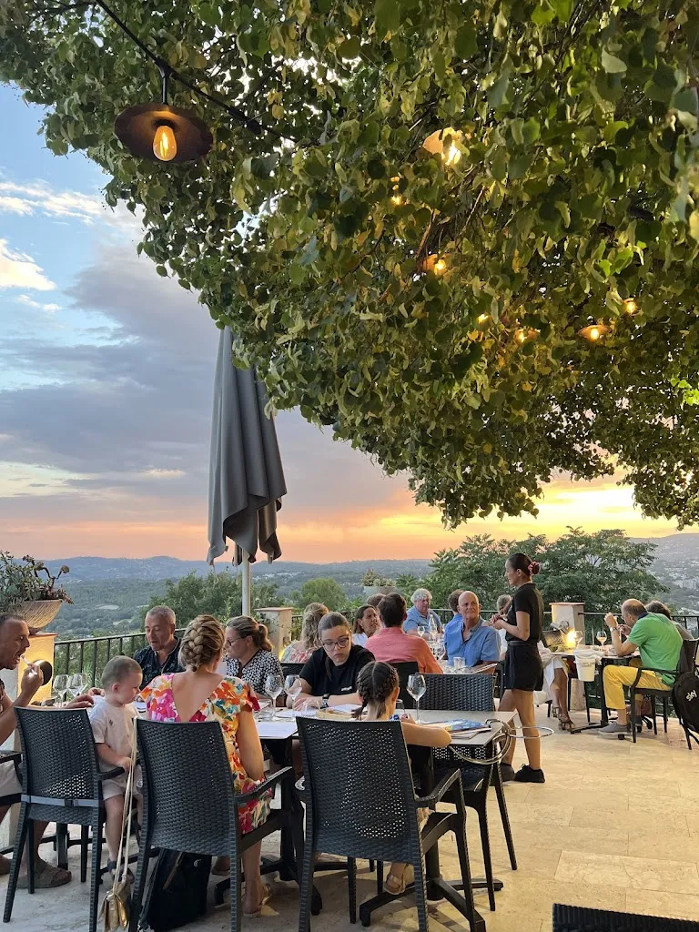 BISTROT LOUGOLIN_Grasse_slider_image_3