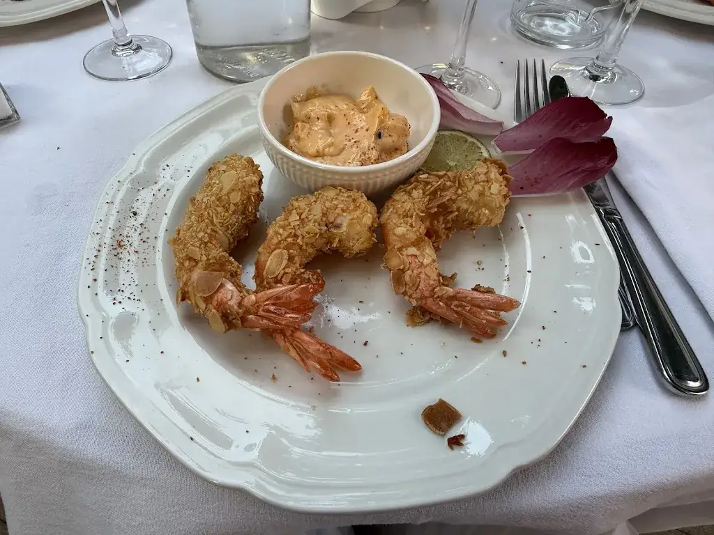 Owen H_Restaurant La Maison du Château_Châteauneuf-le-Rouge_review