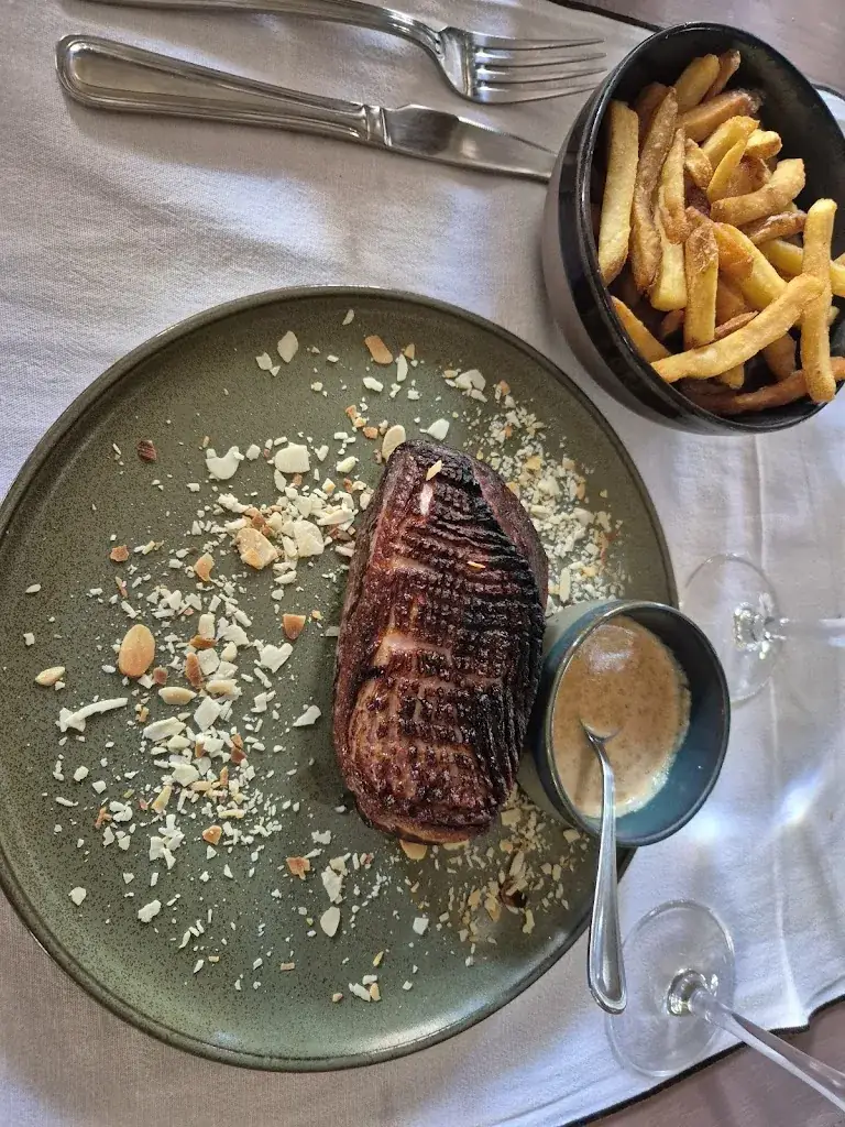 Dan Huff_Restaurant La Maison du Château_Châteauneuf-le-Rouge_review