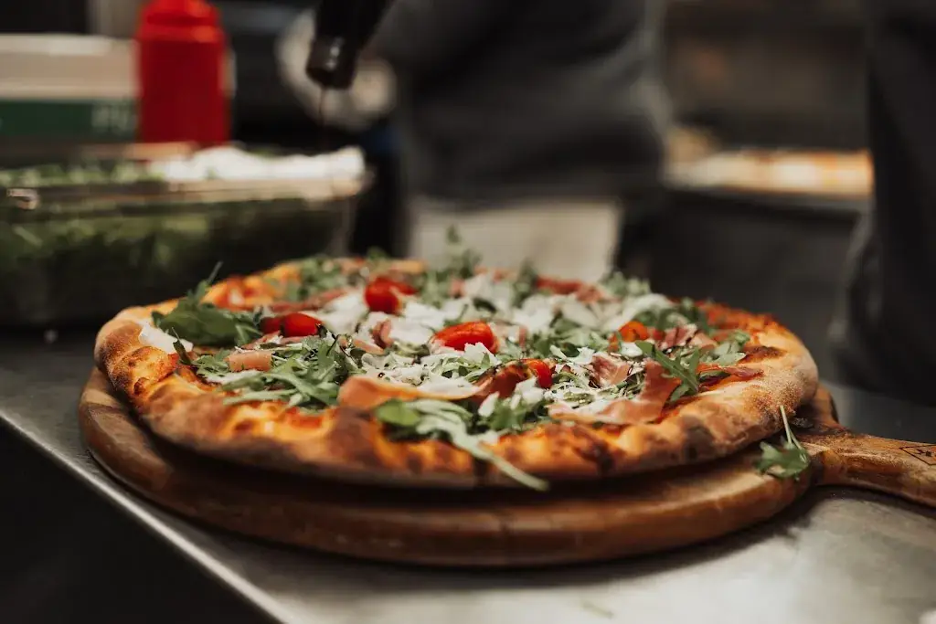 Menu_Pizzas Du Cengle_Châteauneuf-le-Rouge_immagine_6