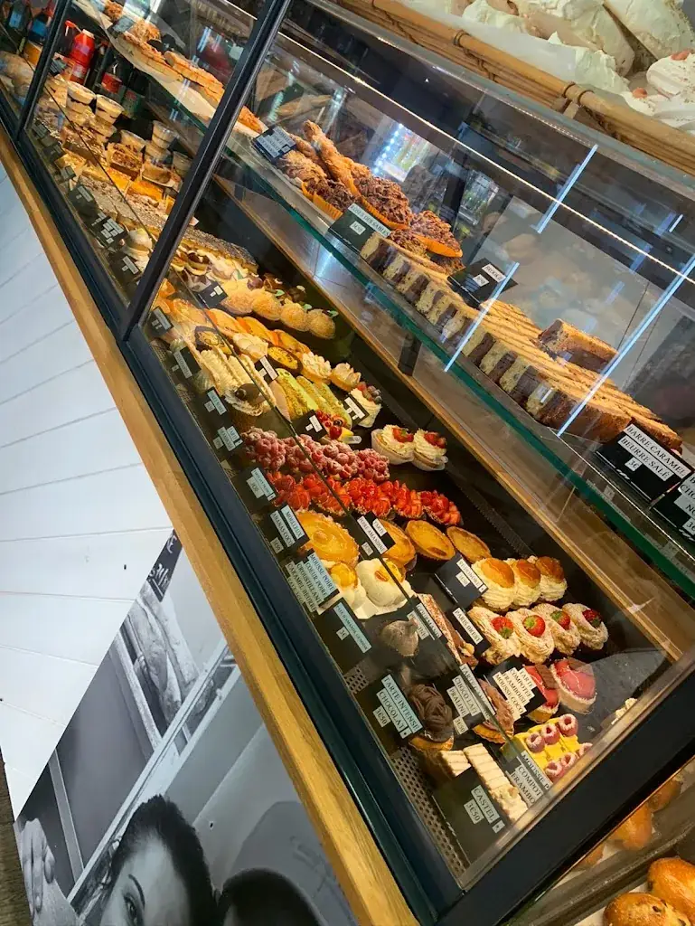 Anaïs SASSOLI_Le Fournil de Châteauneuf Le Rouge_Châteauneuf-le-Rouge_review