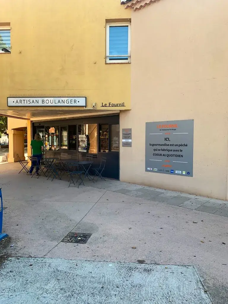 Le Fournil de Châteauneuf Le Rouge_Châteauneuf-le-Rouge_slider_image_3