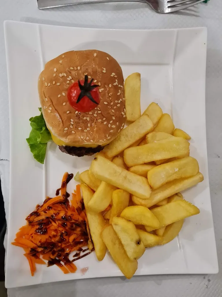 Menu_Pizzeria La Baronessa_Péron_image_3