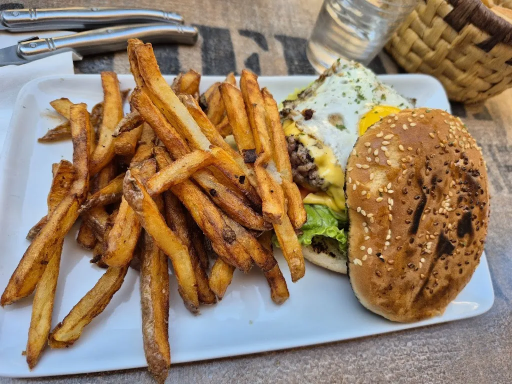 Dana Chhieng_Ô Bistrot des Halles_Cavaillon_review