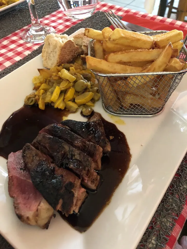 Chris D_Restaurant Le Bouchon Lyonnais_Cavaillon_review