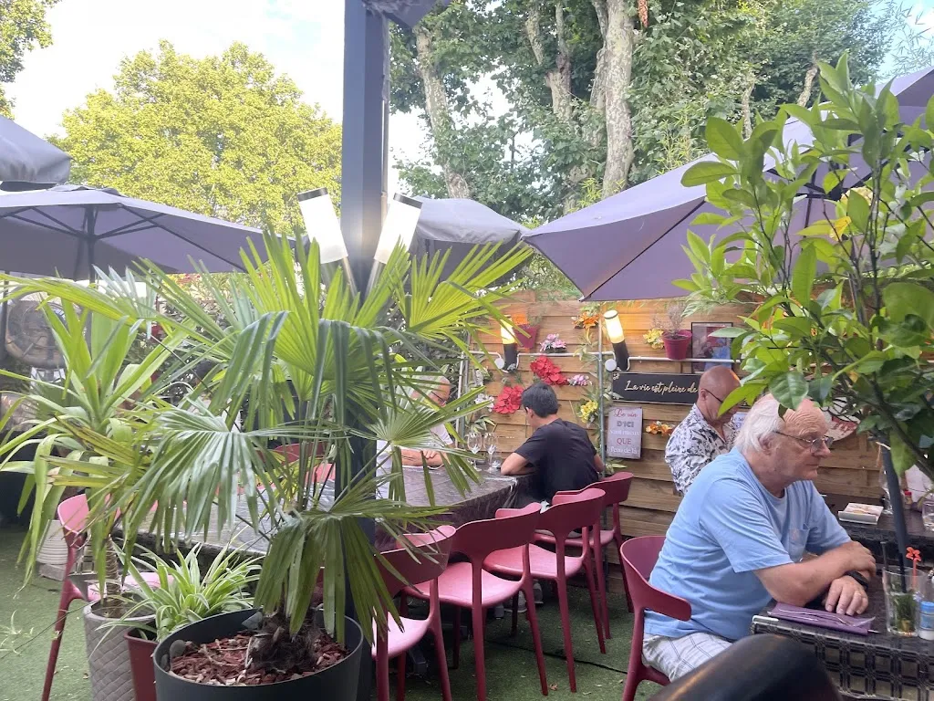 Ossian Vogel_ÔAZAR_Cavaillon_review