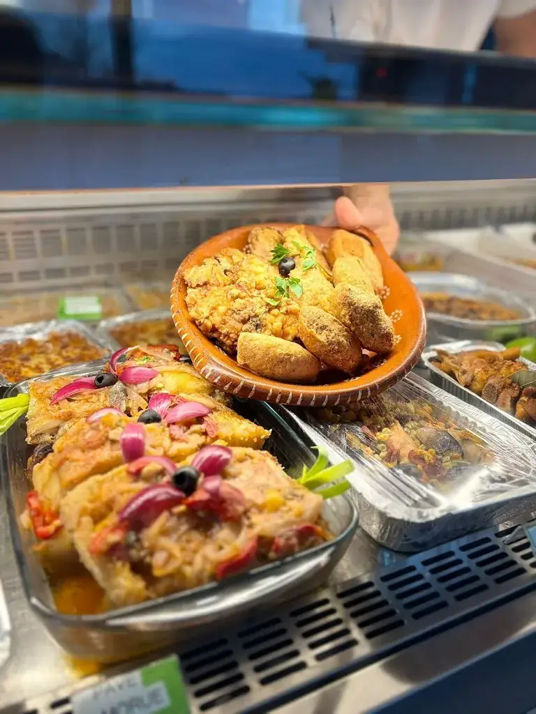 Elifonso - Restaurant Portugais_Pérignat-lès-Sarliève_slider_image_2