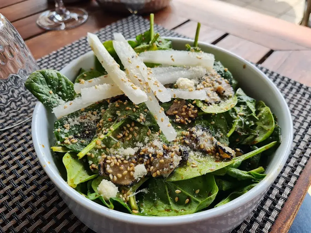 Peter Garwood_Mu restaurant_Cavaillon_review