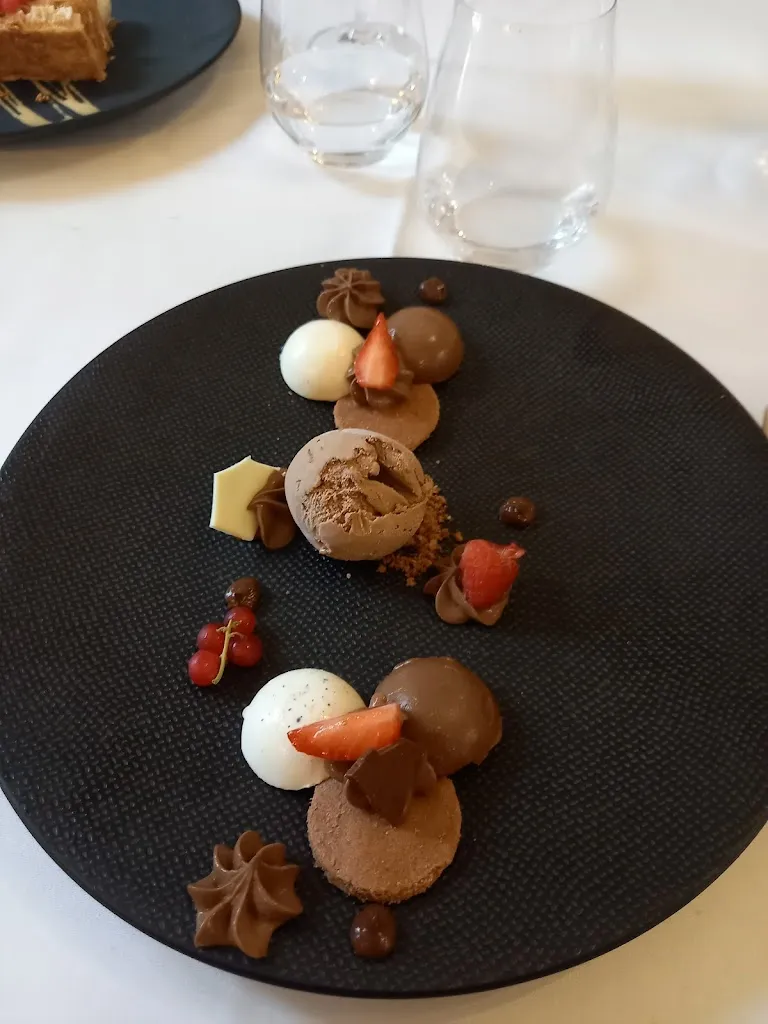 Menu_Hostellerie le petit bonneval_Pérignat-lès-Sarliève_image_8