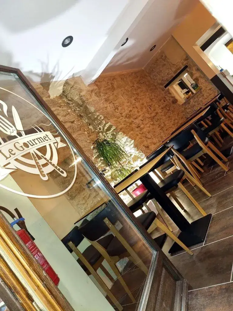 Les Délices du Gourmet restaurant in Cavaillon