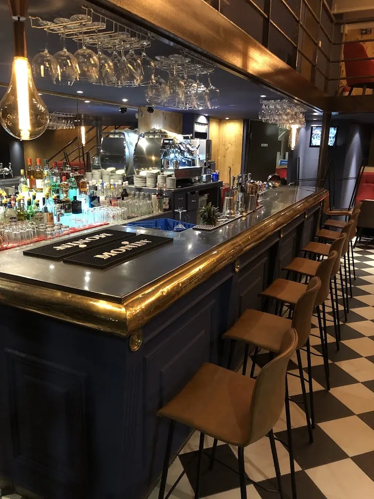 Le Saint James restaurant in Cavaillon